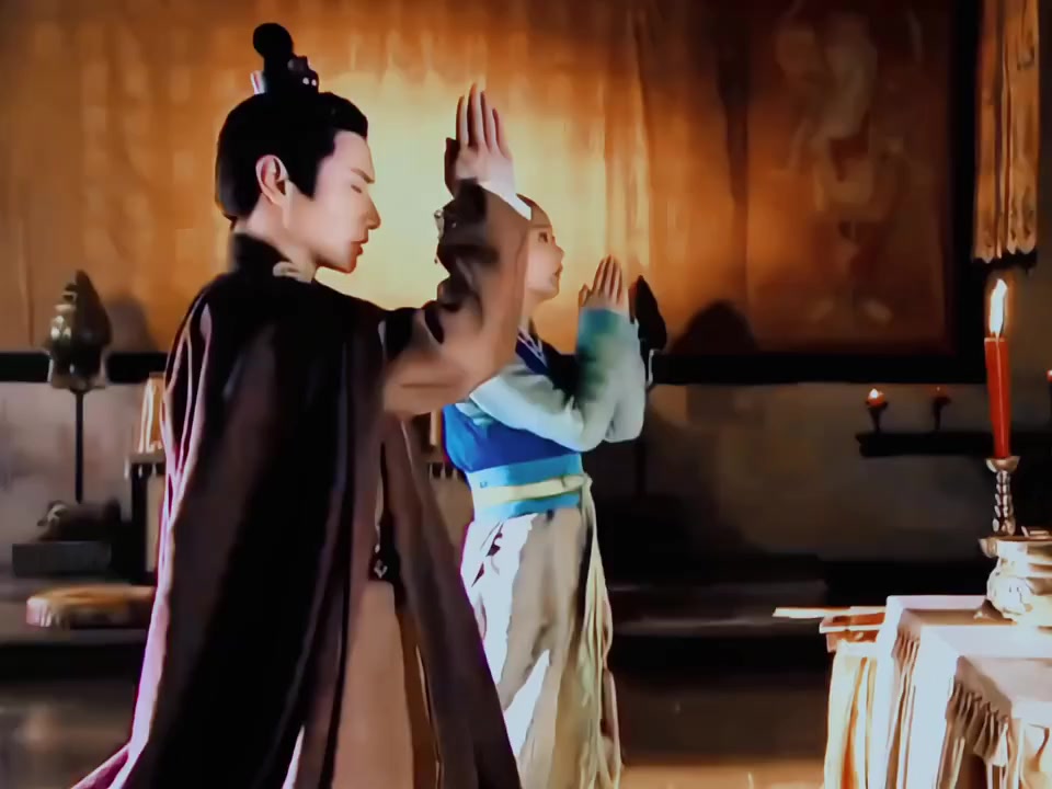 @๐๐ฅ๐ข๐ฒ๐ข๐ง๐ ๐