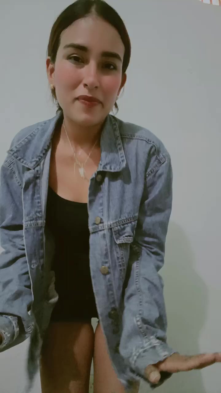 @Adriana18293