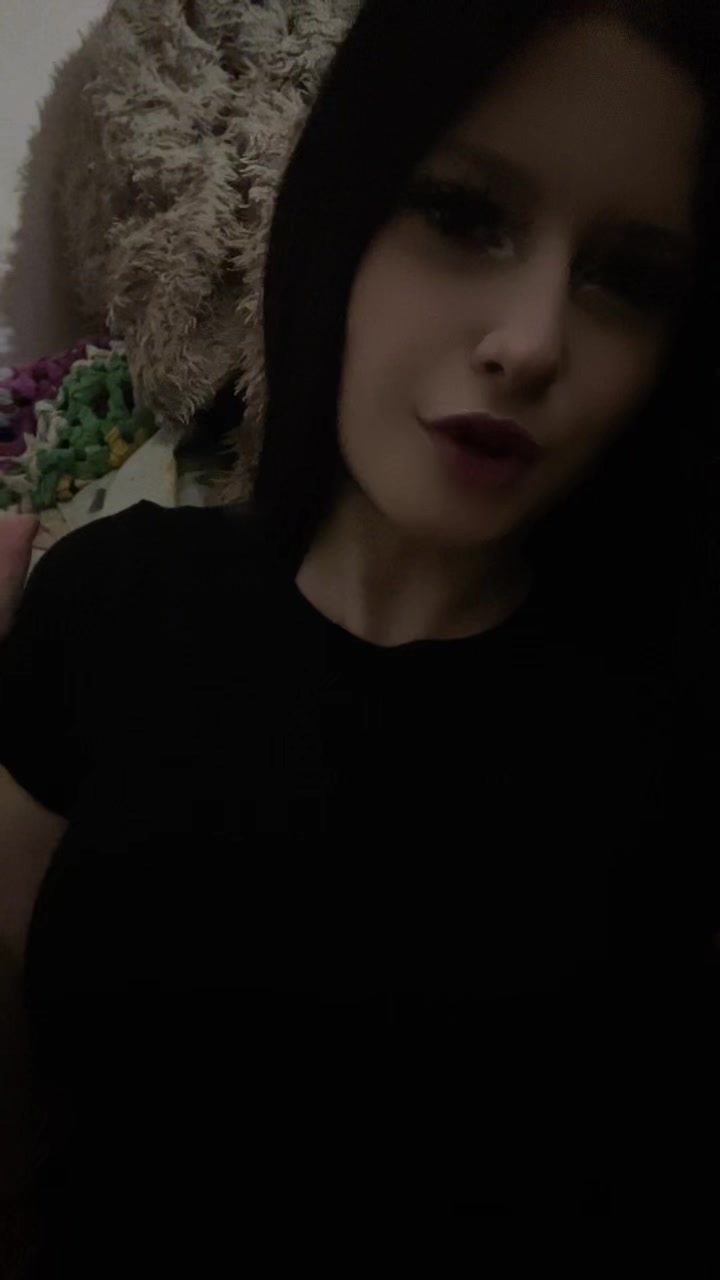 @Пупс❤️🔪