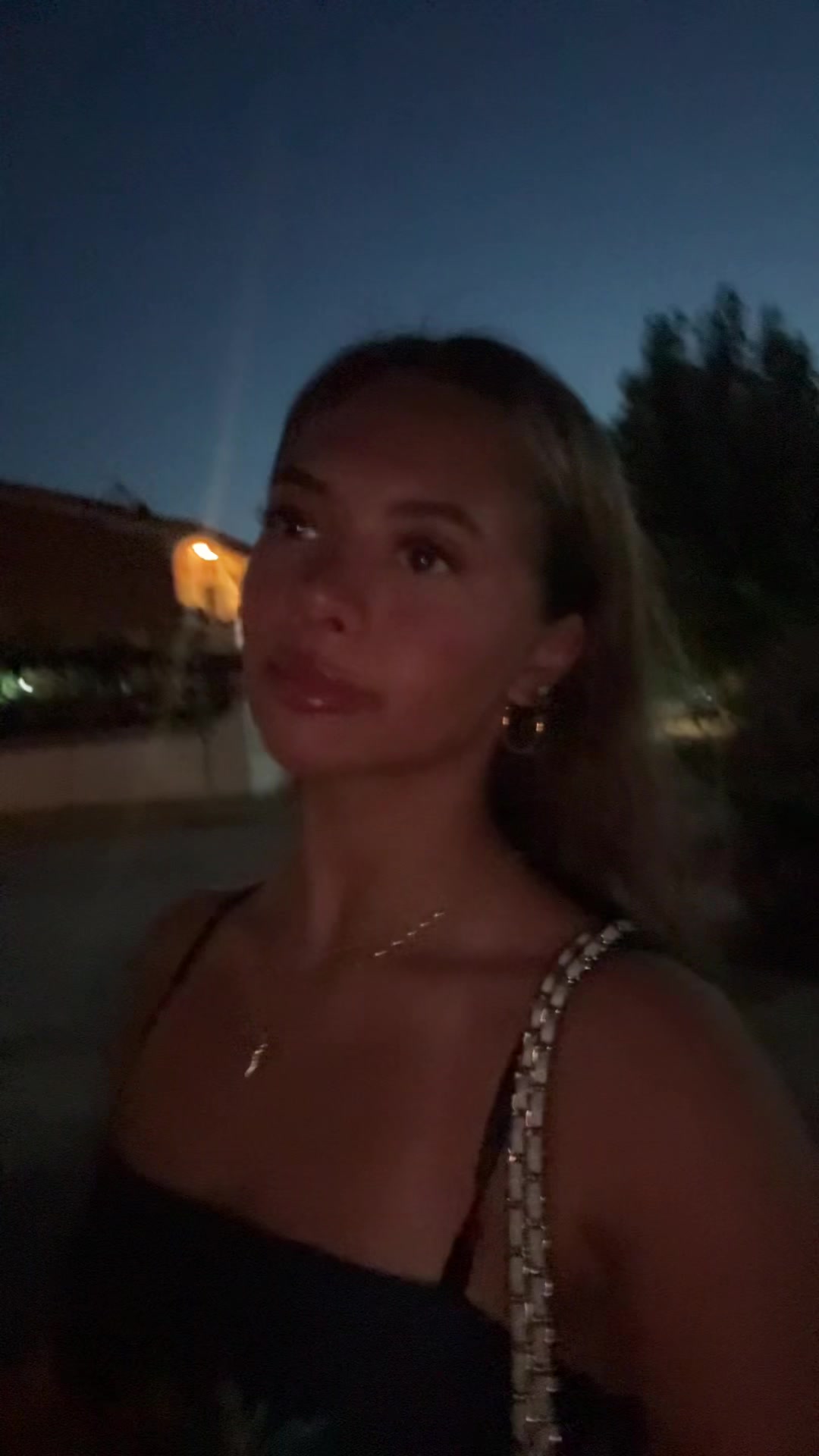 @Rina