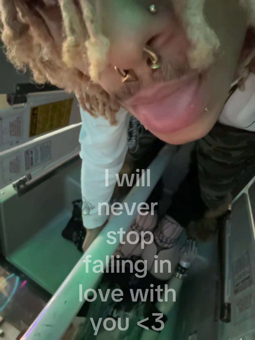 @𖣂♱AK𖣂♰