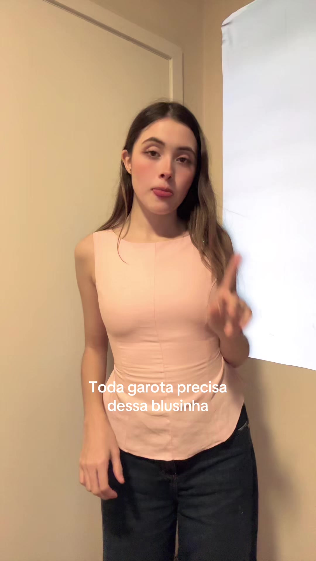 @arianavalvess_