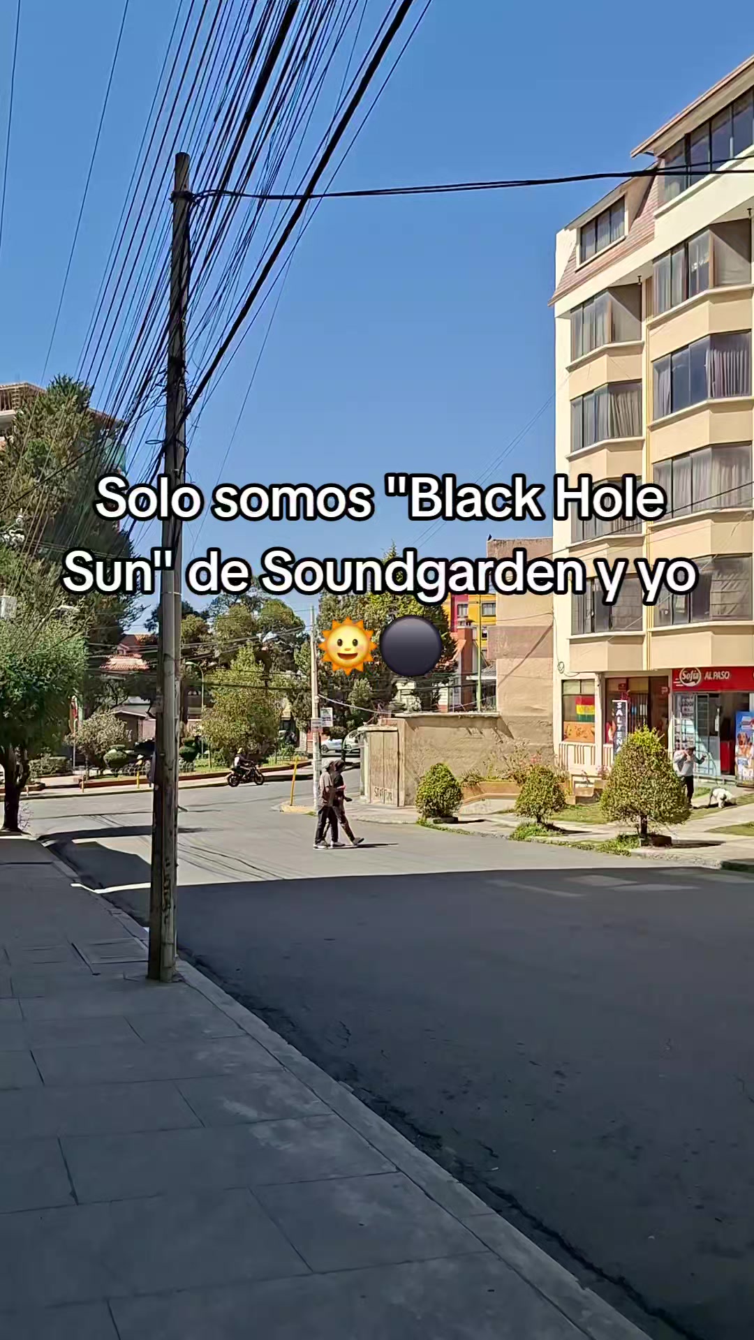 @Solo somos "..." y yo
