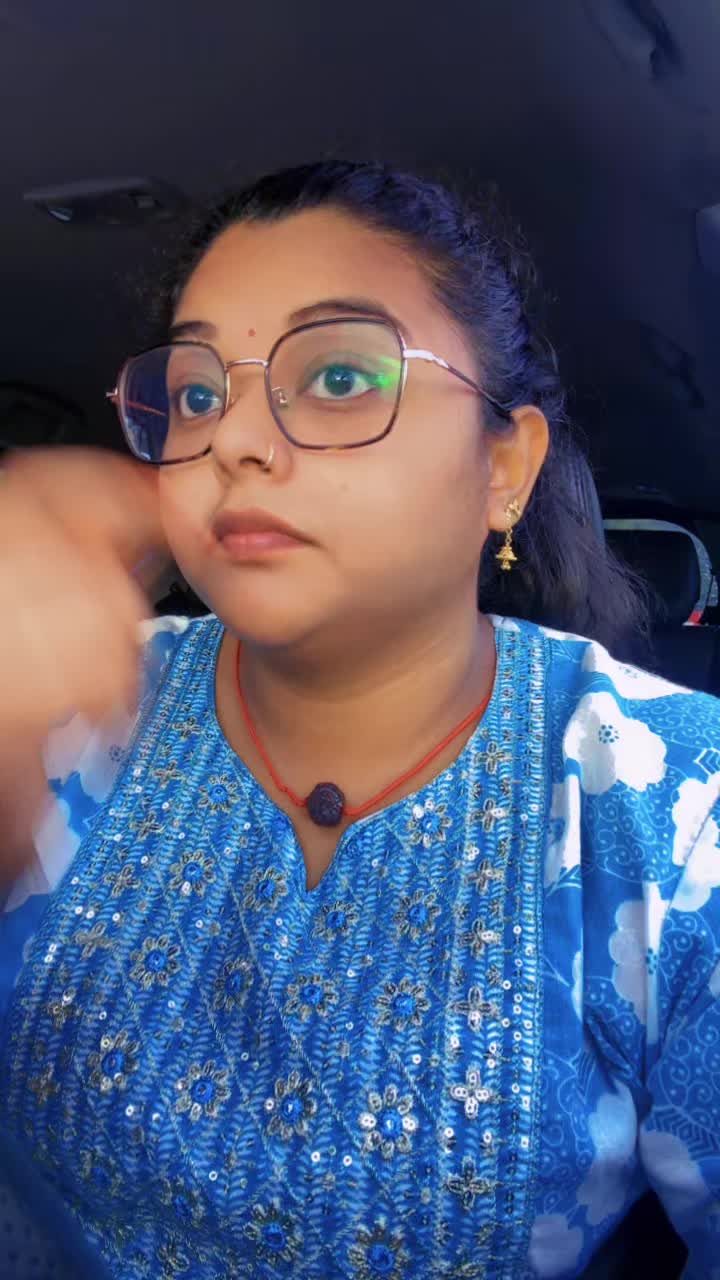 @MATHI’S UNIVERSE✨🦋