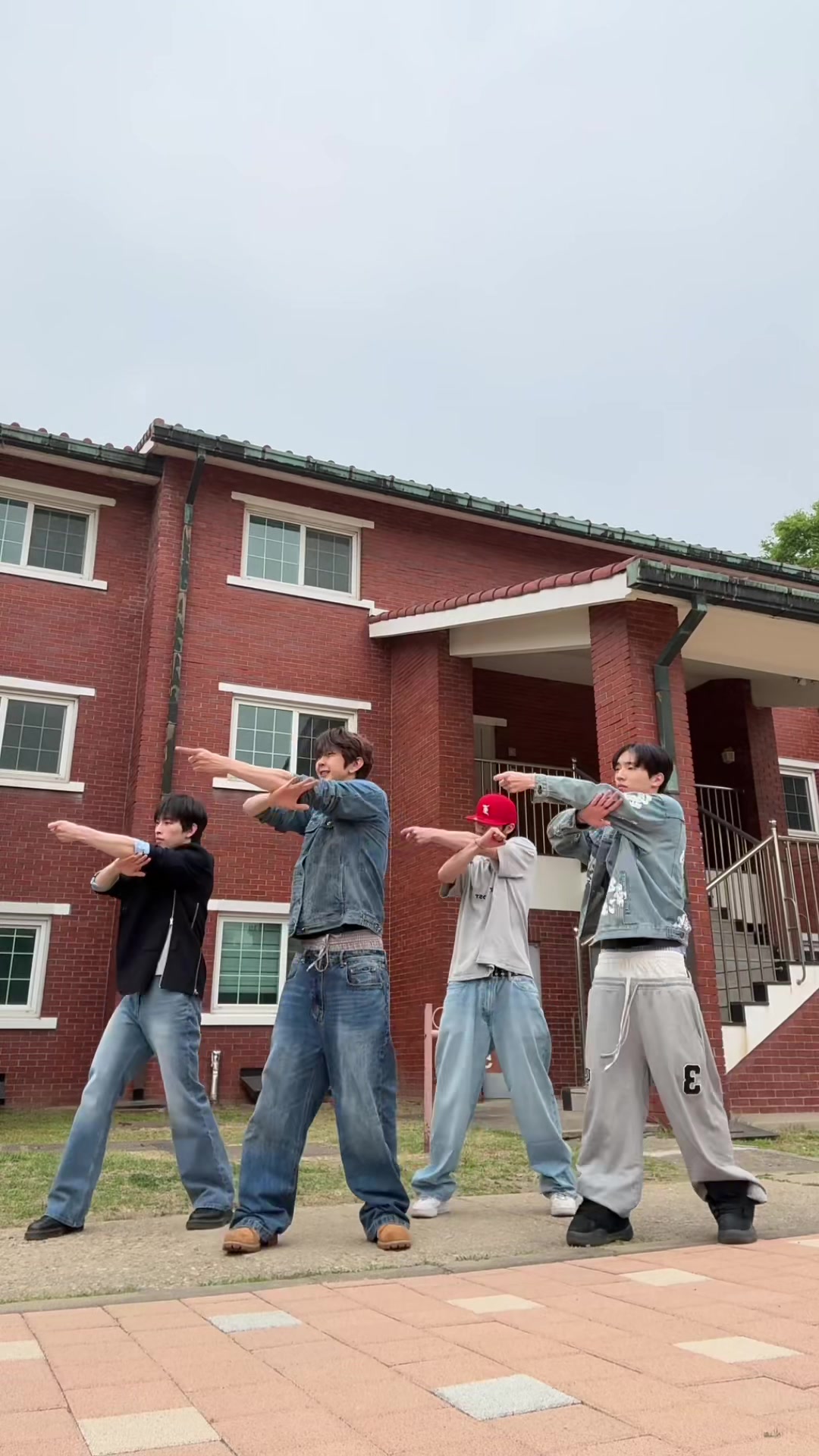 @떰프