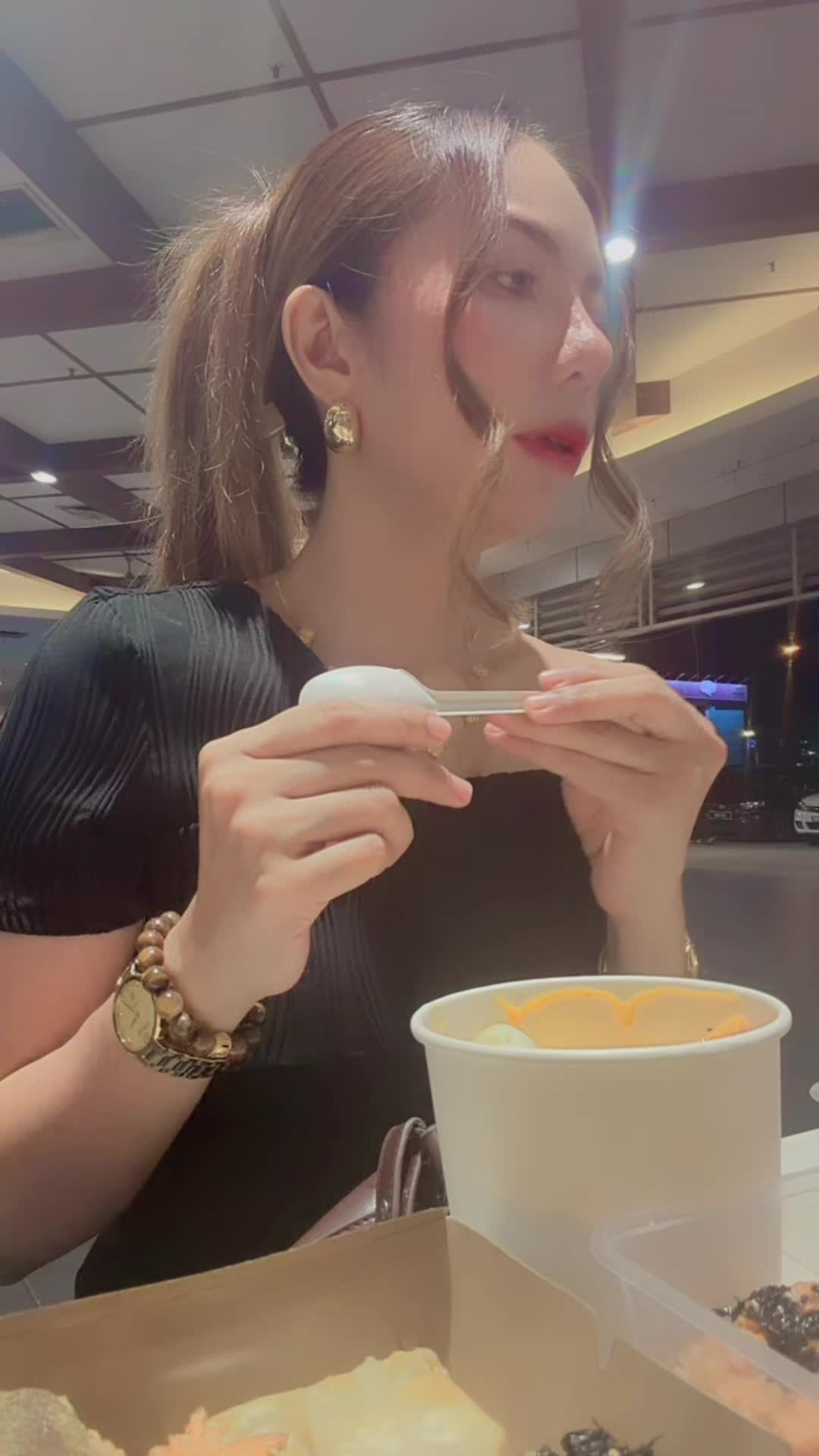 @N.Ain J