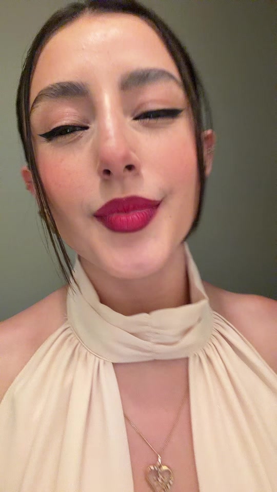 @Mariangeles W