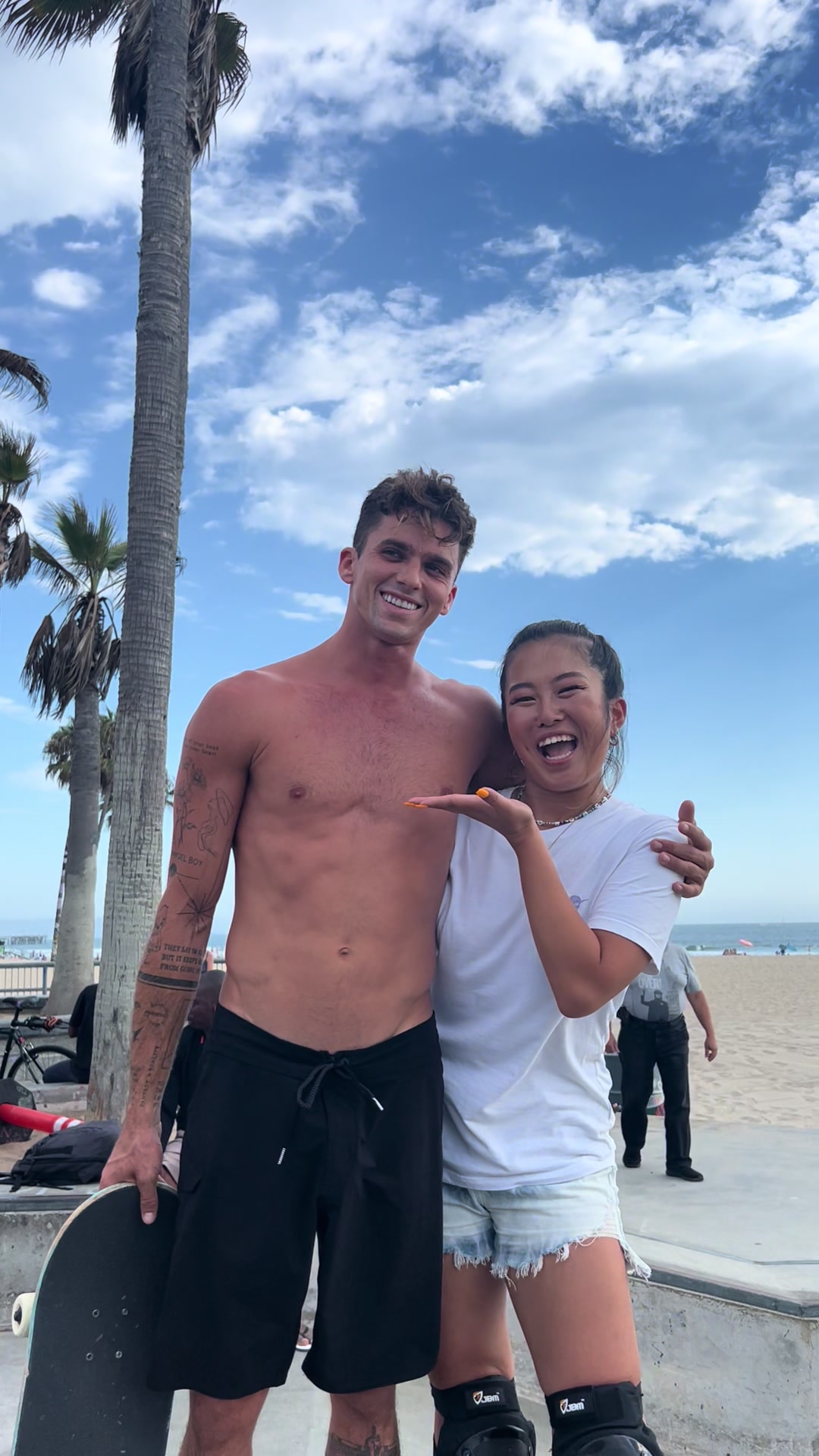 @RIKA🌴🧡