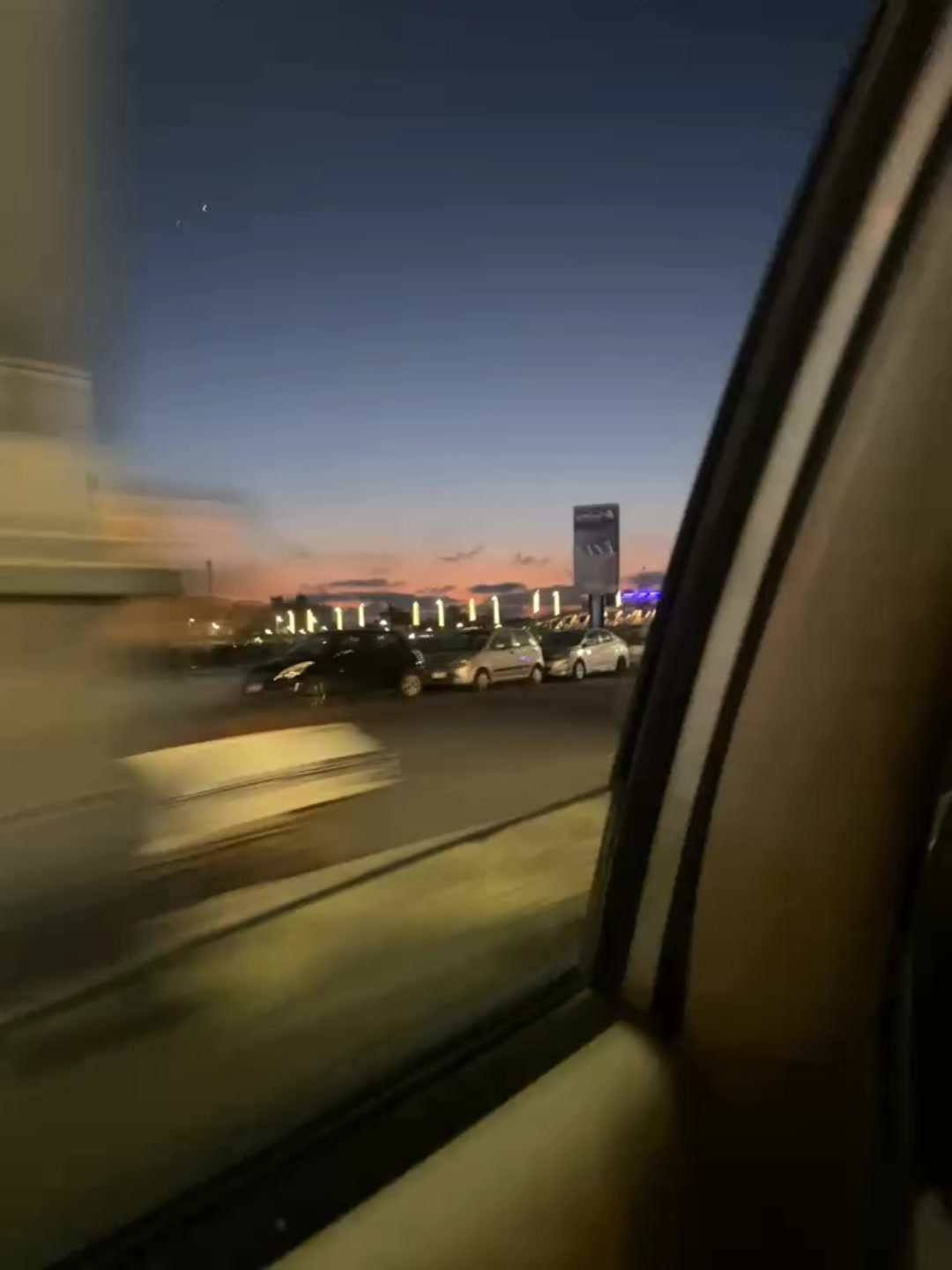 @آدَمُ