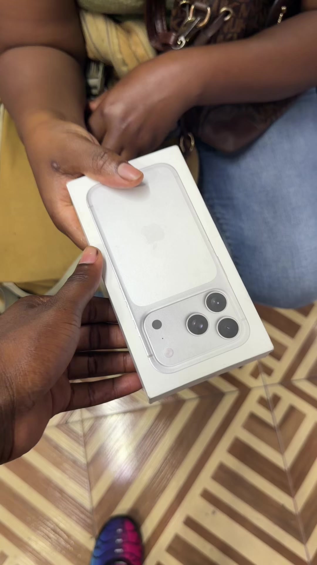 @Tbapple_haiti