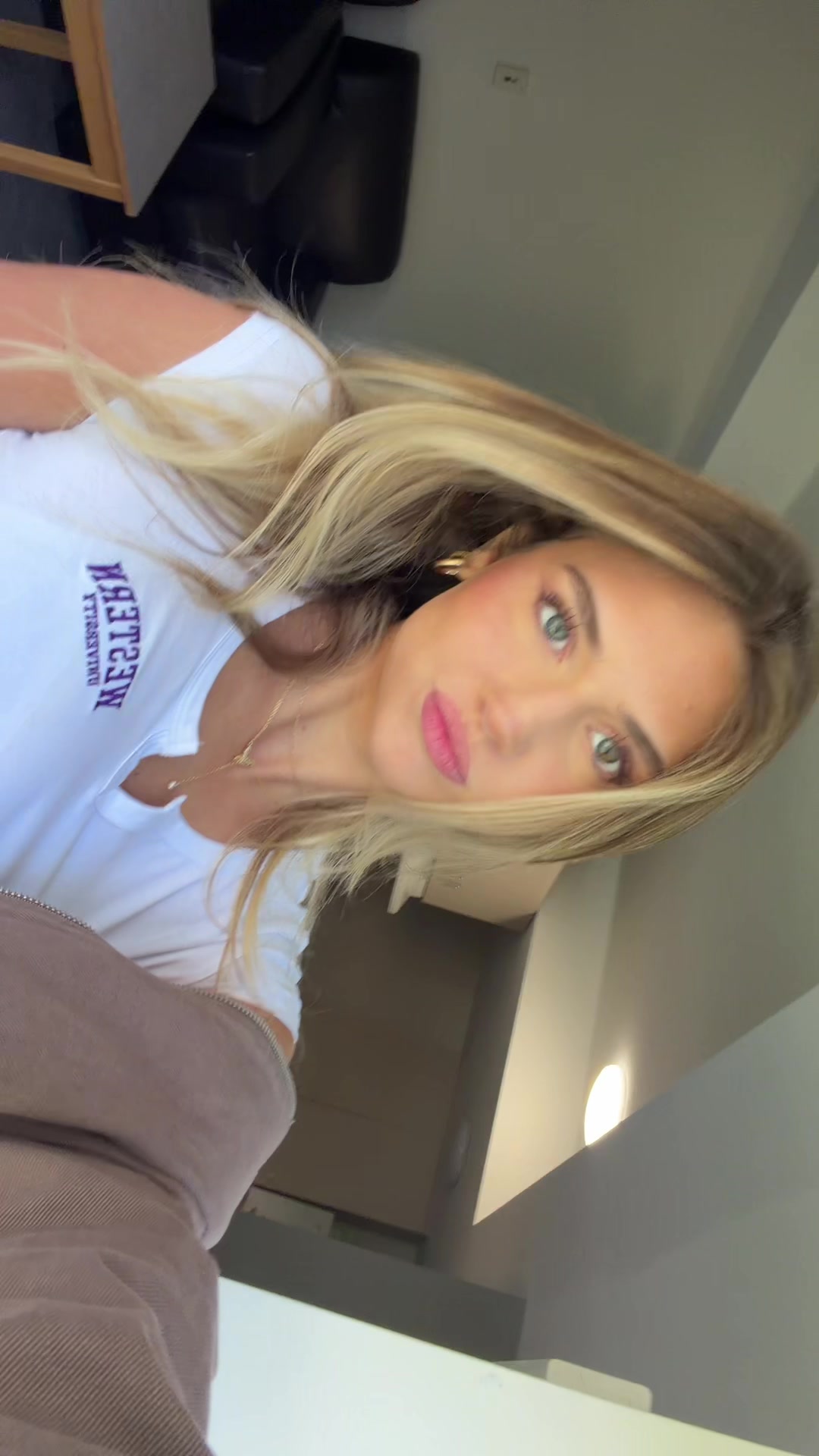 @Lily🤩