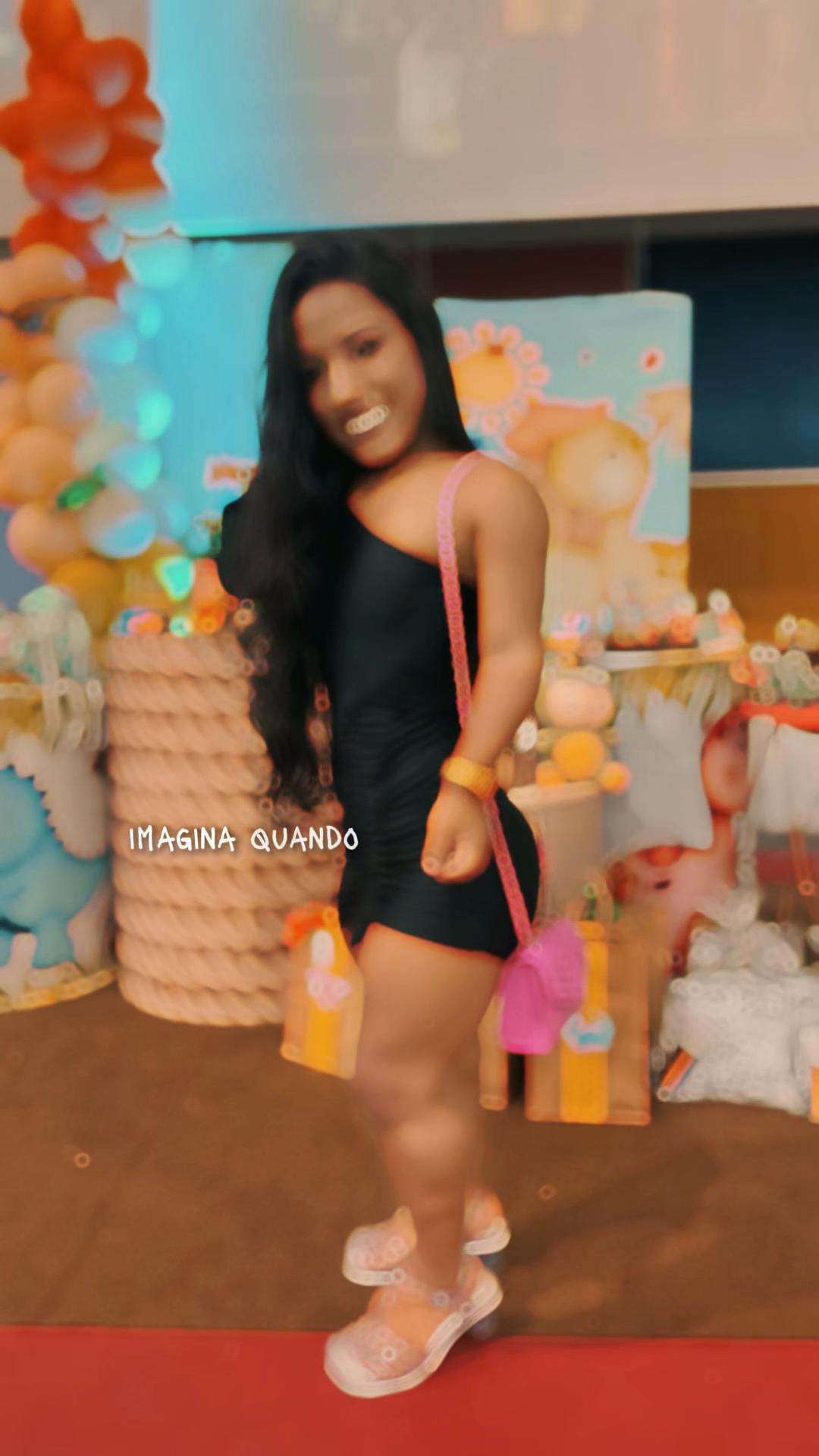 @Renata ✨