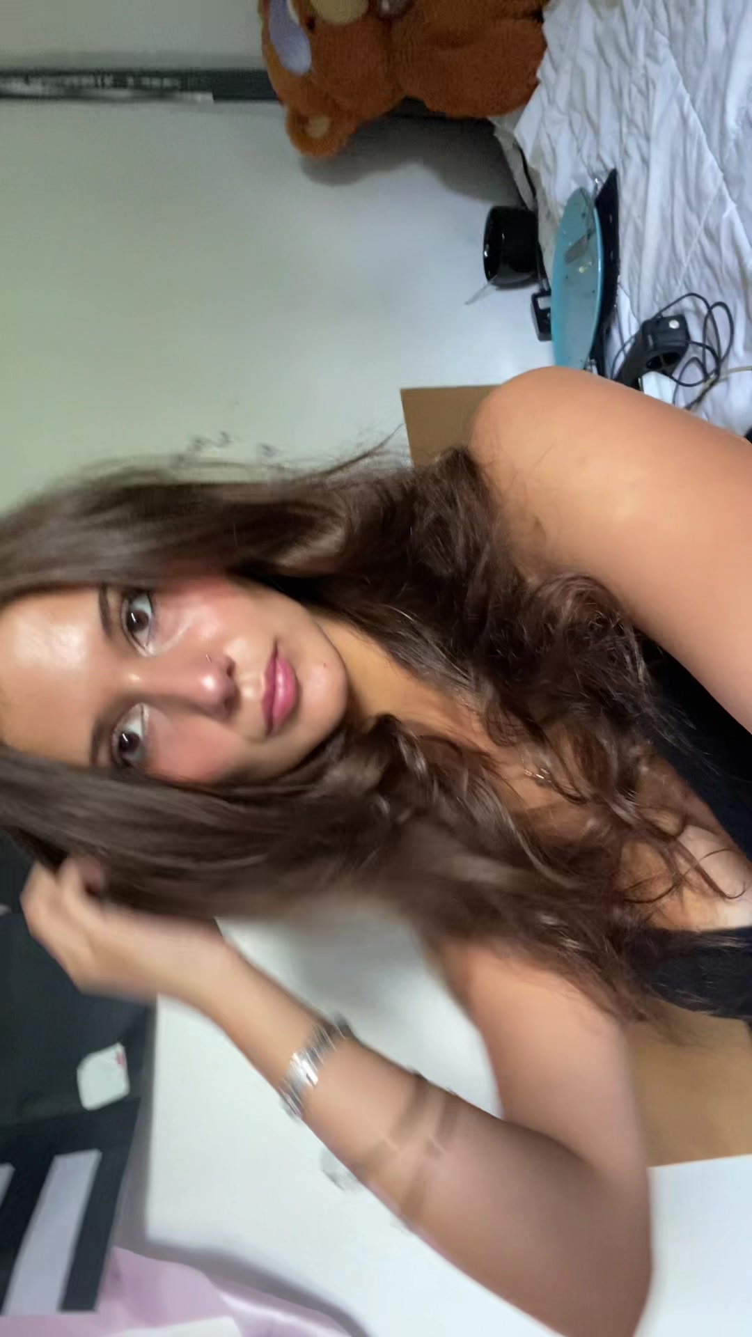 @𝐚𝐧𝐧𝐚