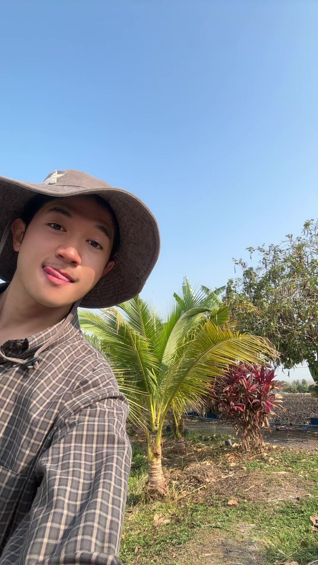 @Toey_pakawat