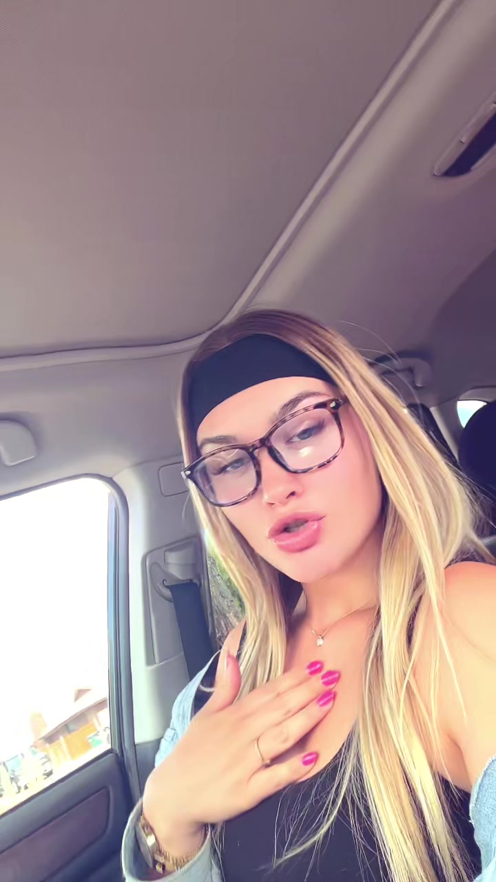 @Laura