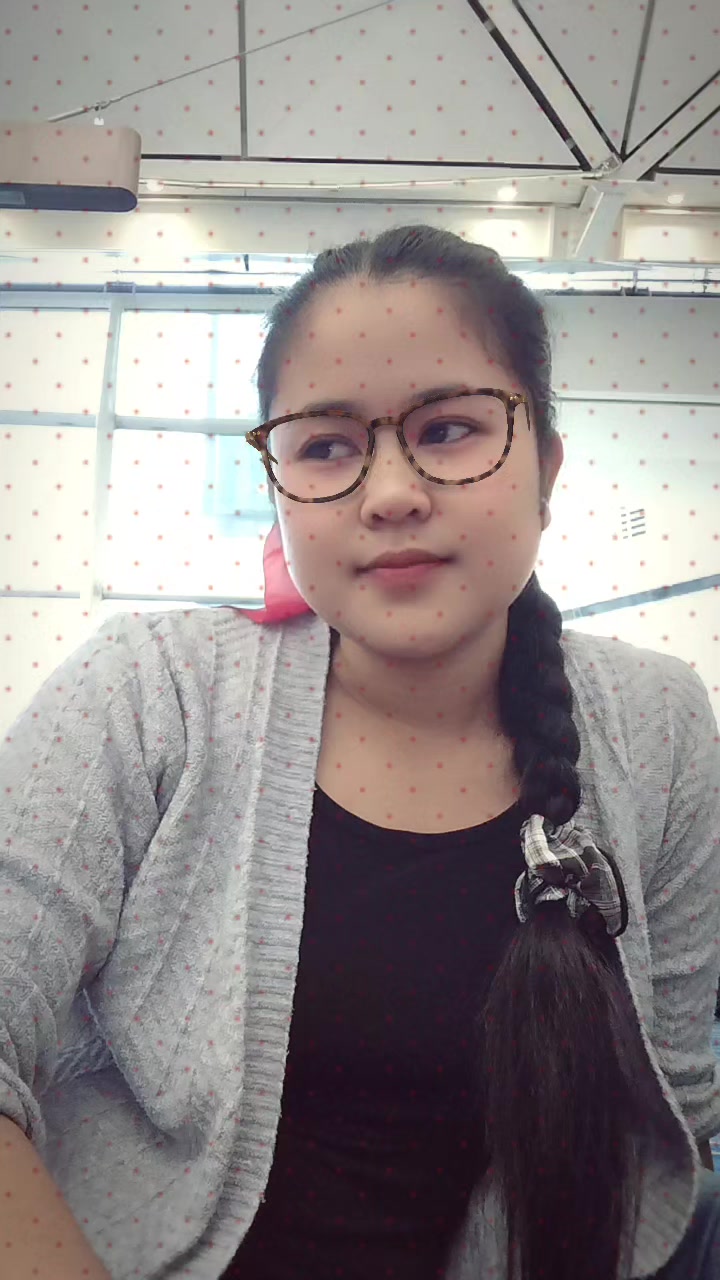 @babyghirl30🥀🇭🇰🌈🌺