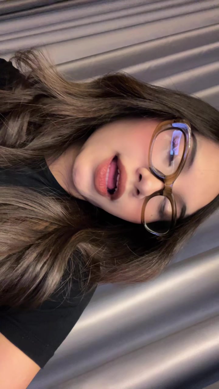 @sssyella