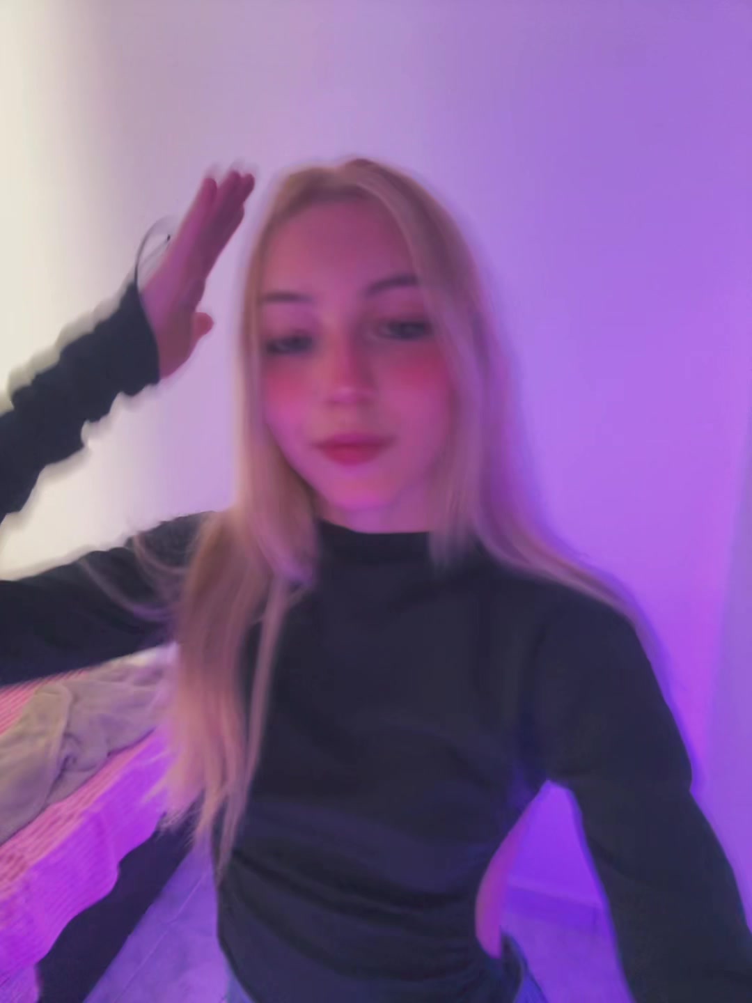 @Larinha 🐣