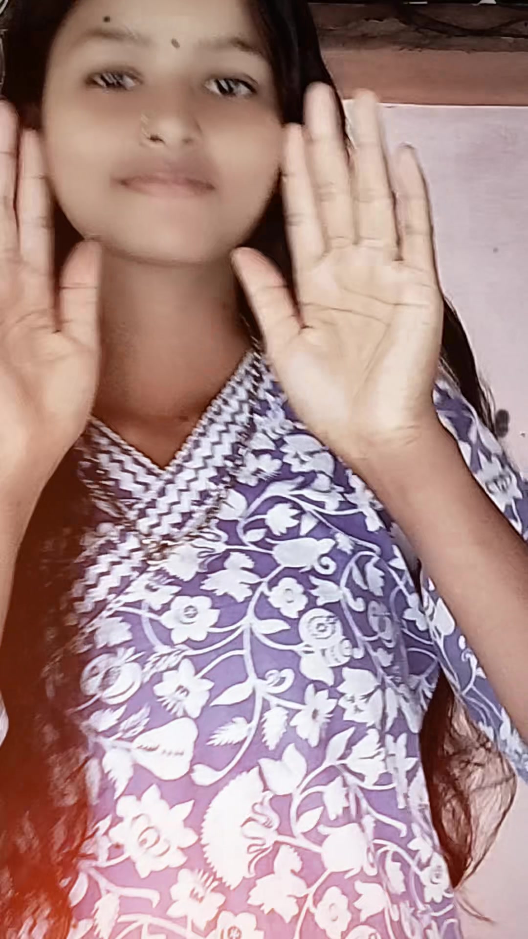 @nishu🦋🥀💫