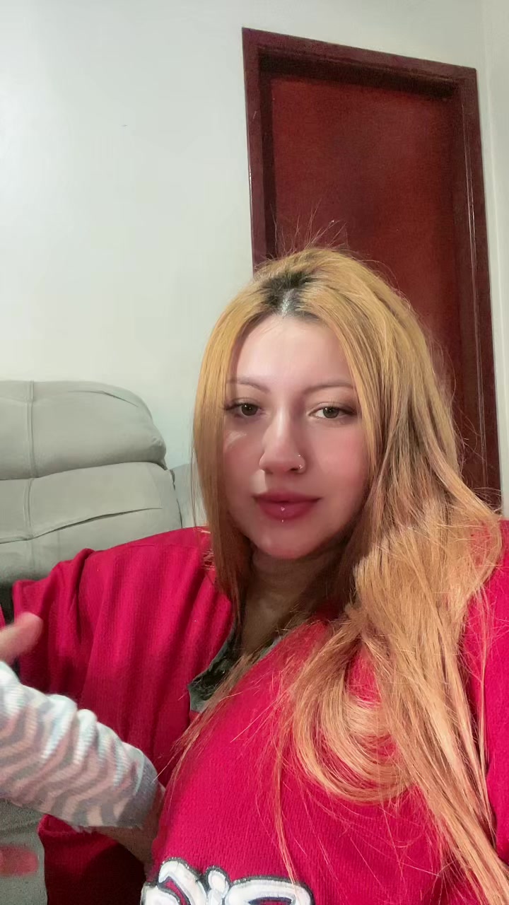 @Denise Carolline Tiva