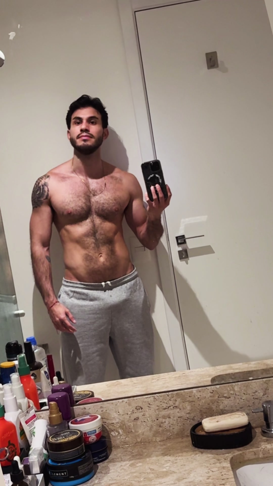 @Lucasbarros