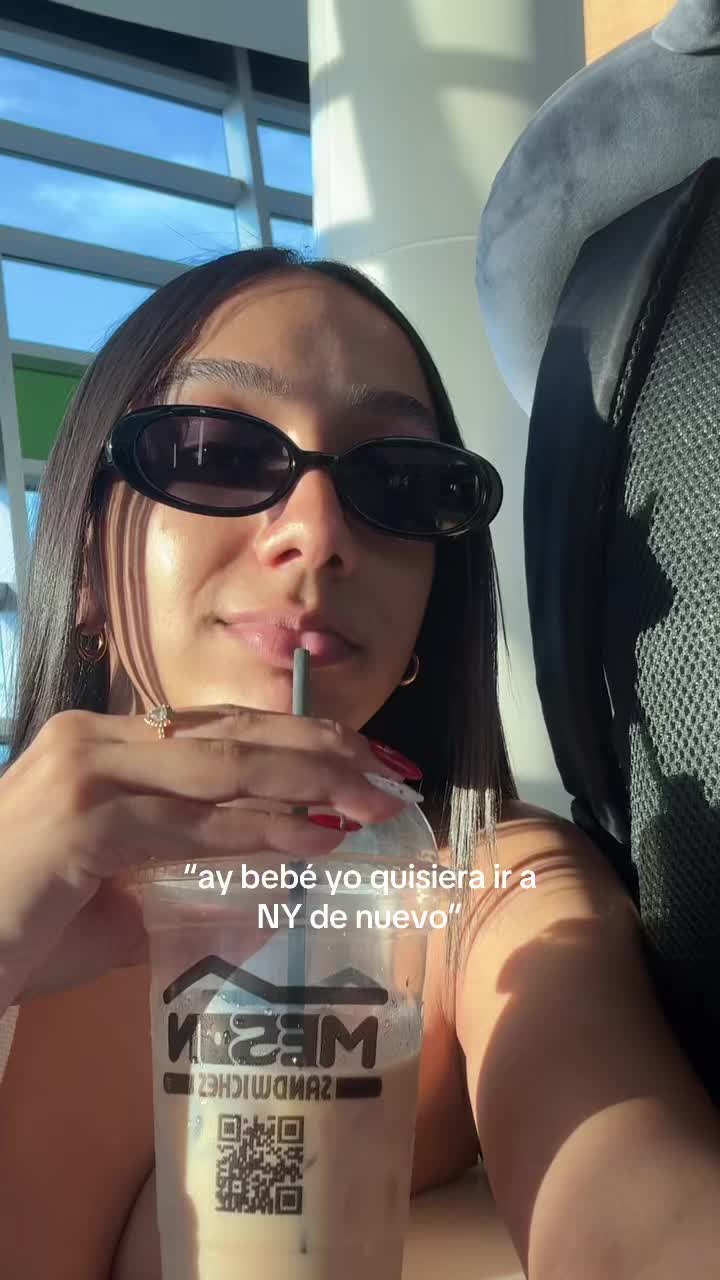 @zo&eacute;⁷