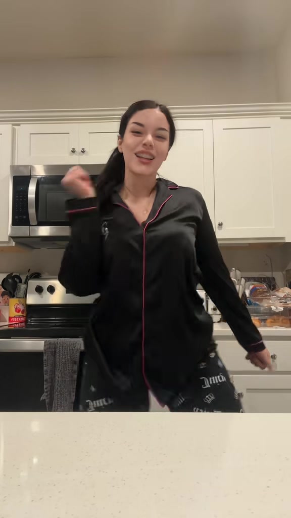 @itsninabugatti