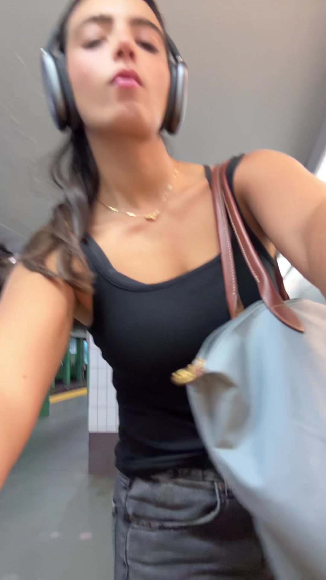 @DK