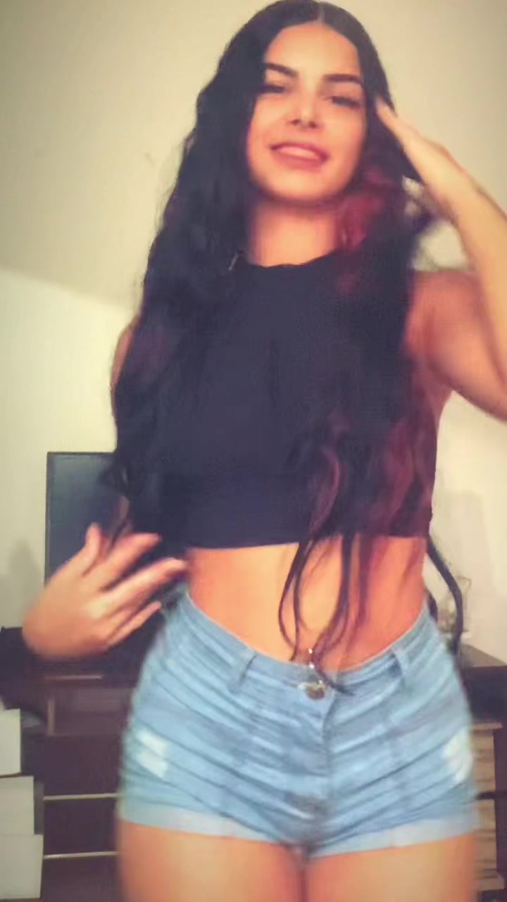 @𝐅𝐞𝐥𝐢𝐱💋