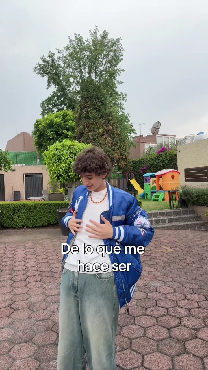 @nico_villagrana