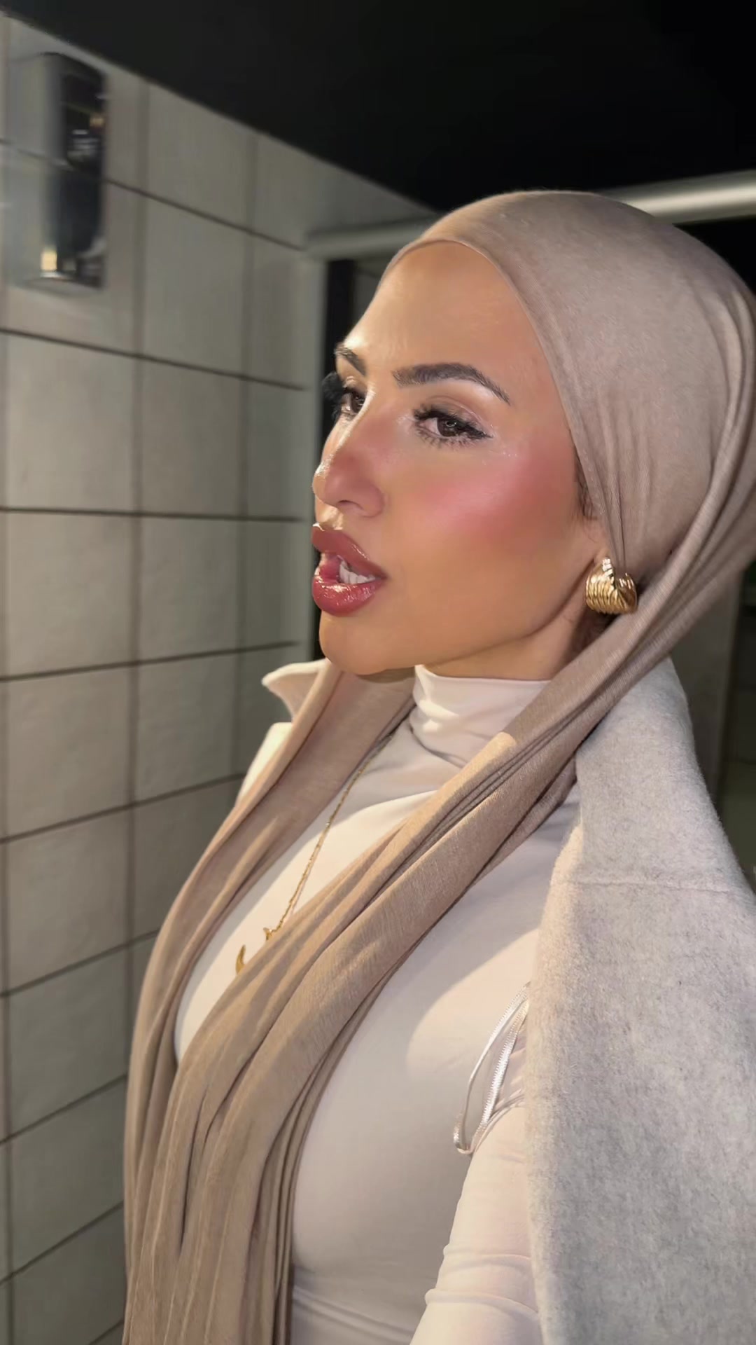 @Ümz✨
