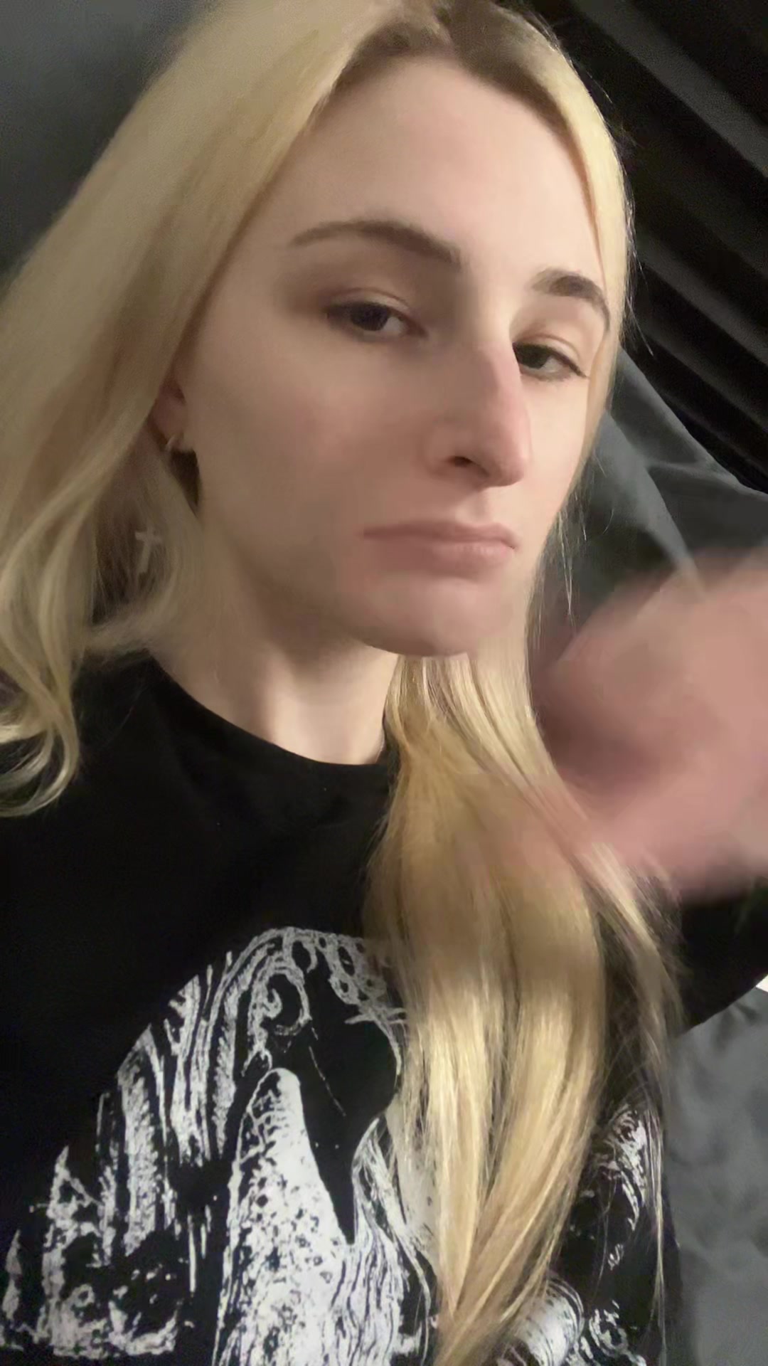 @kisswnnyc