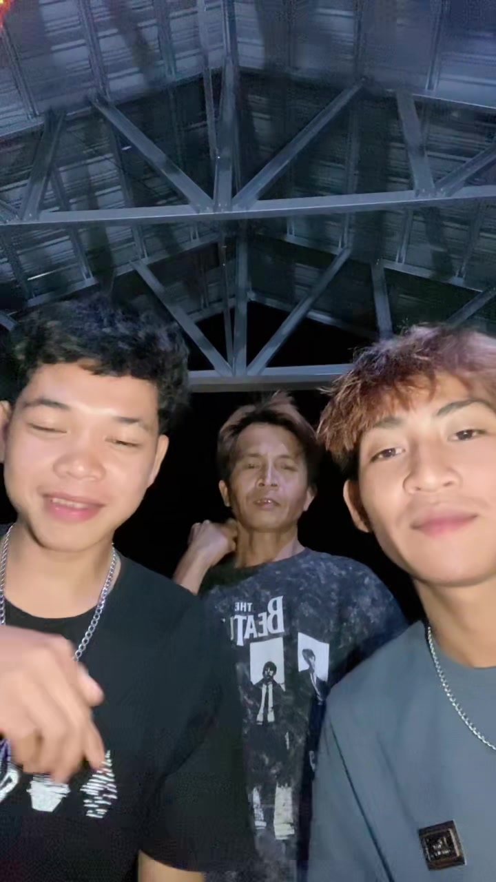 @zi⚡️