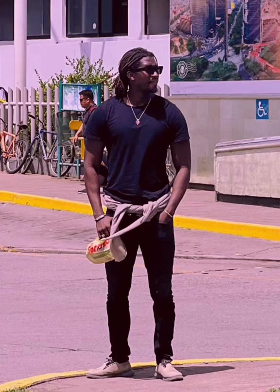 @Bachir..🇸🇳🇺🇸