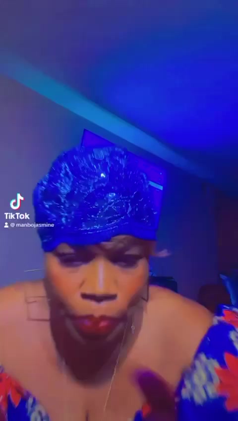 @Larenejasmine