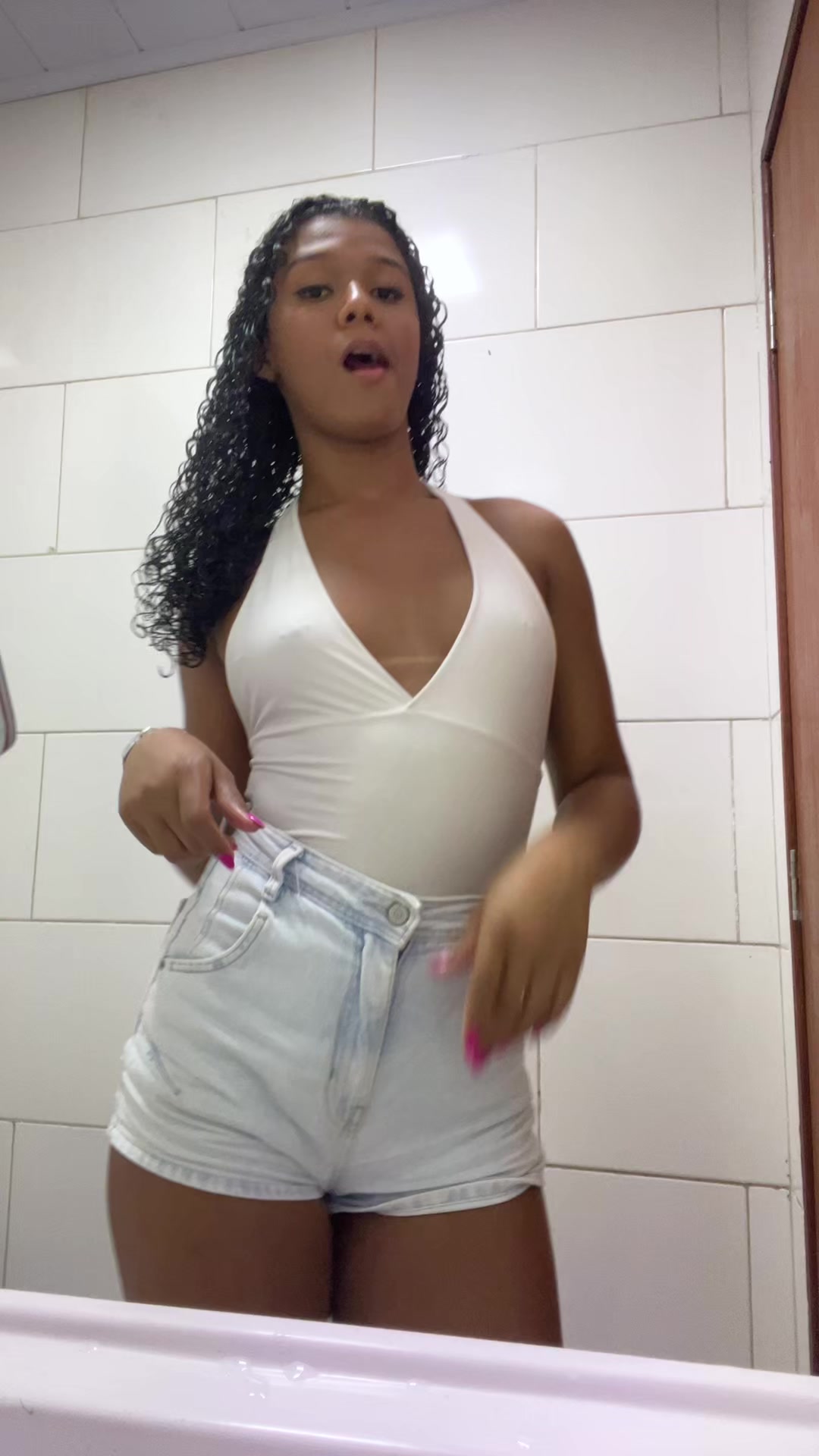 @JADEZINHA