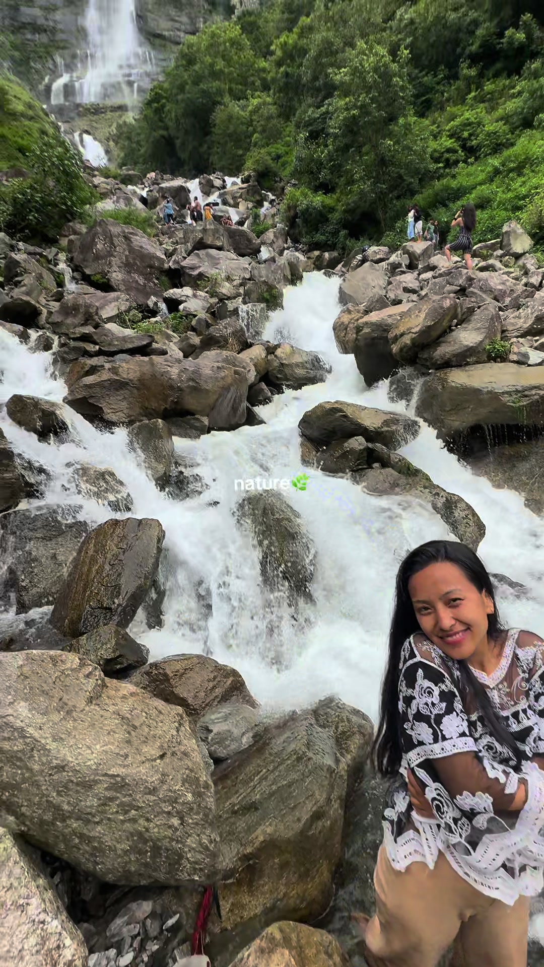 @Ă&ntilde;&ntilde;jen L&euml;en&aacute;👑🇳🇵