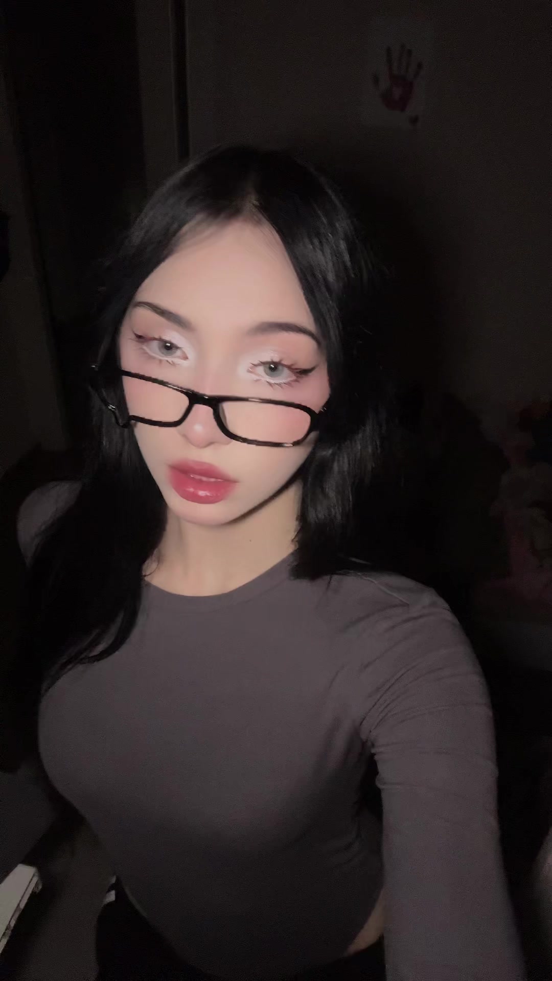 @rei)