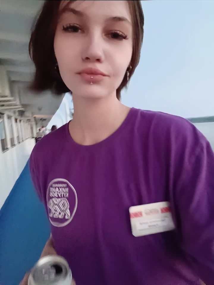 @awwwelie