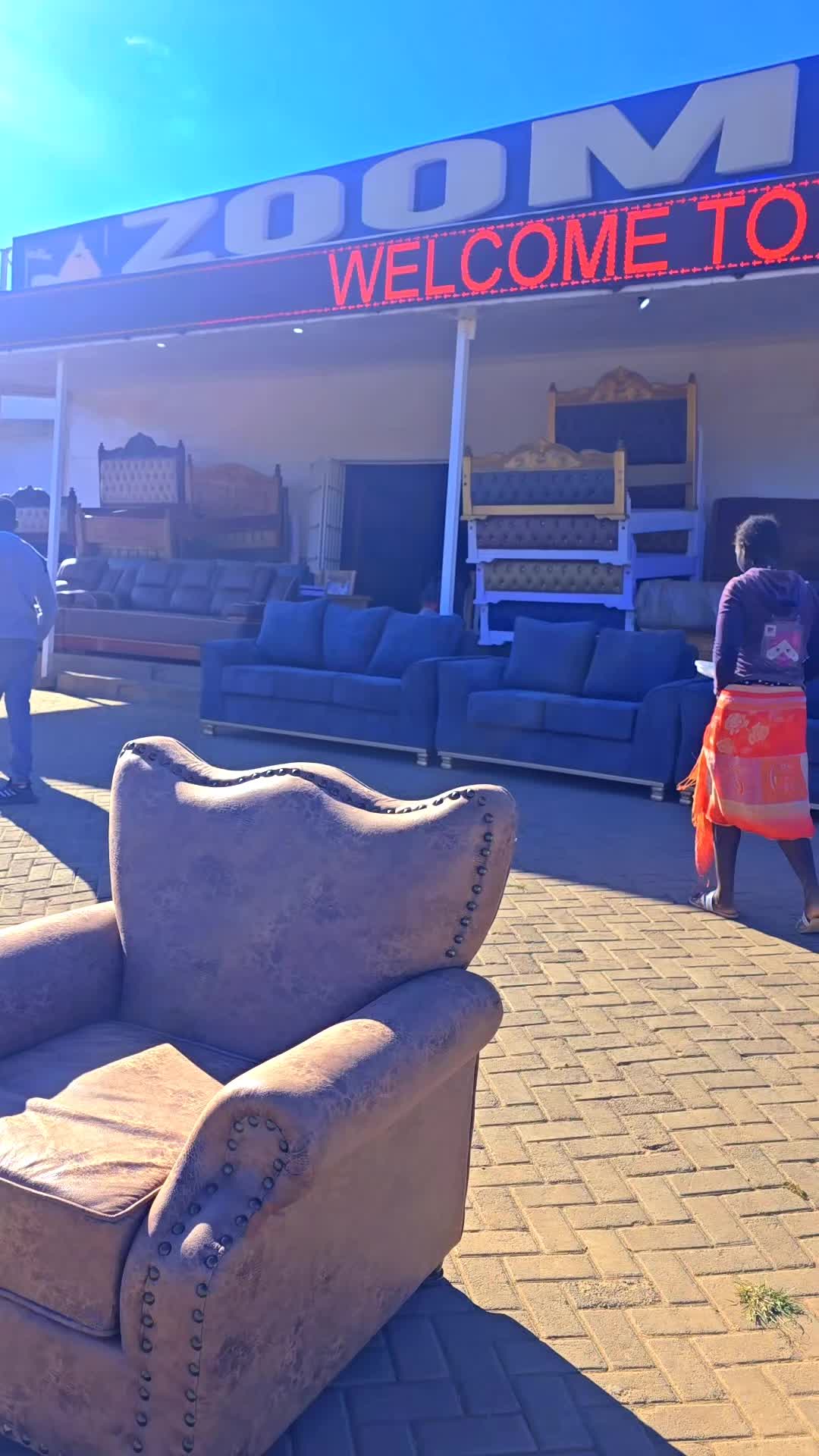@ZOOM CLASSIC FURNITURE LTD
