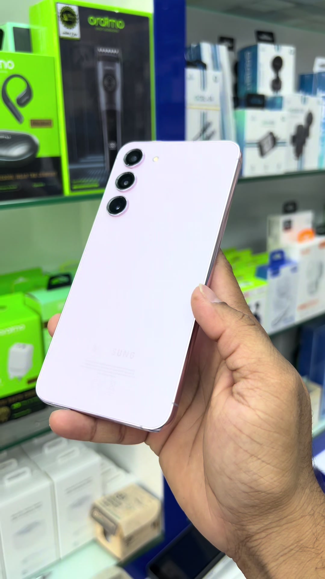 @GM✌️Mobiles✌️