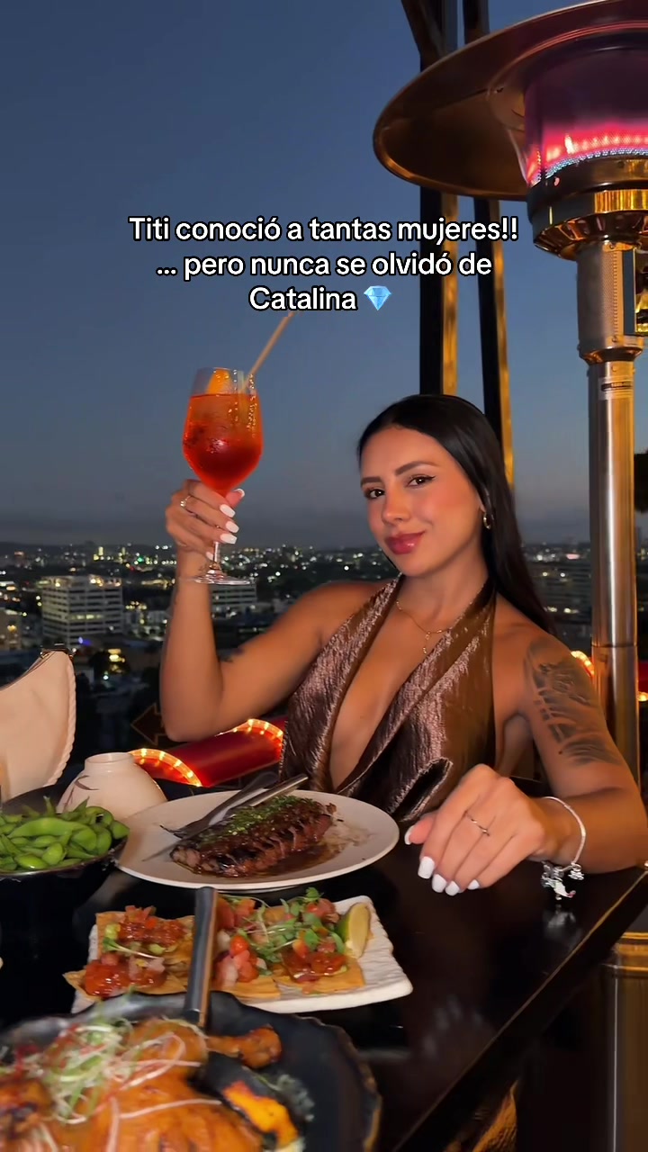 @MANUELA PAREJA 🇨🇴
