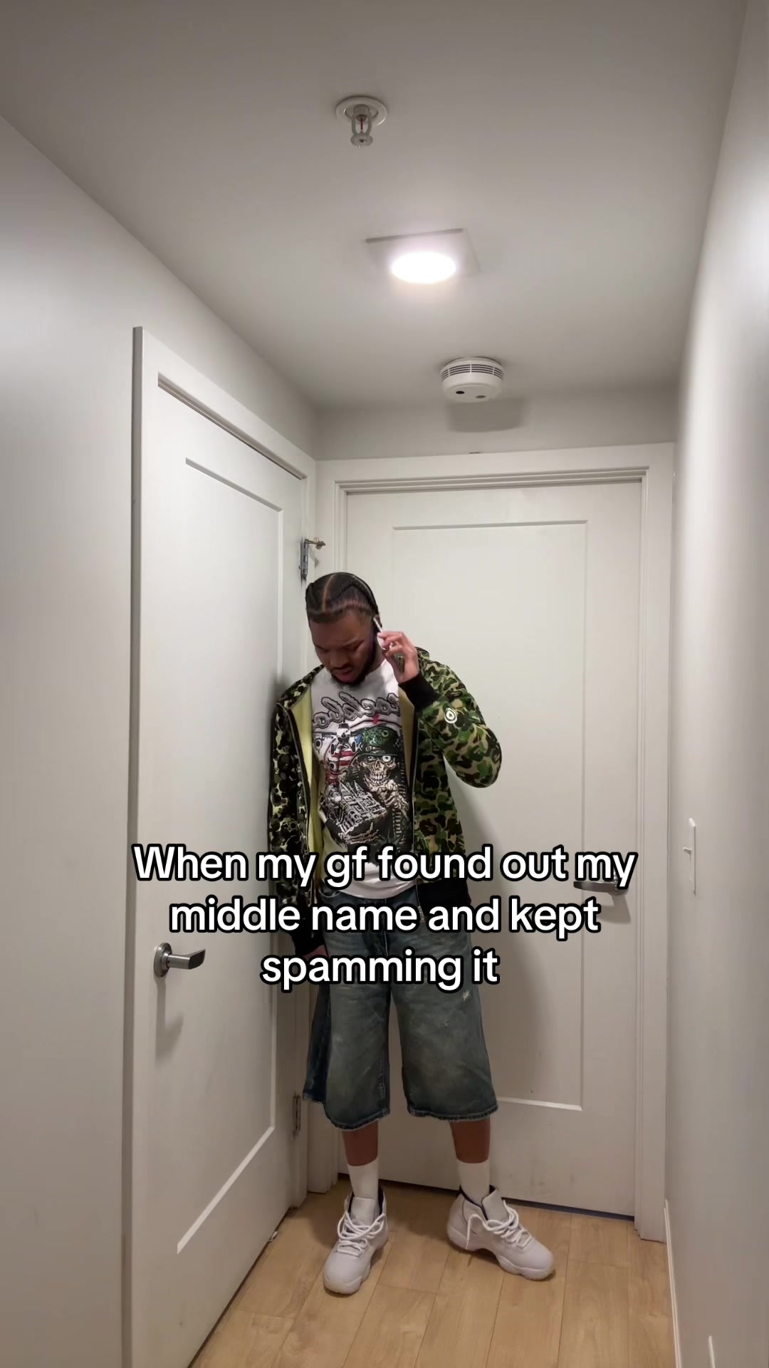 @￼