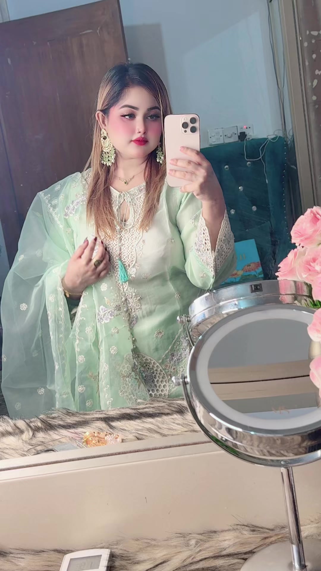 @Vabna
