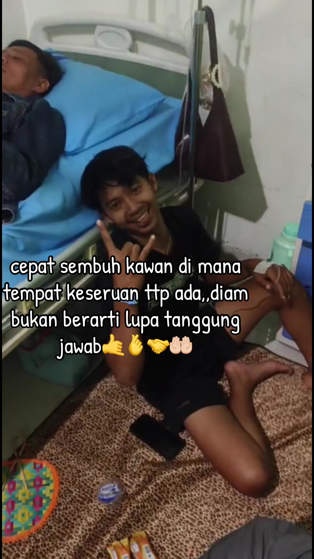 @"BERKAH ES"🍎