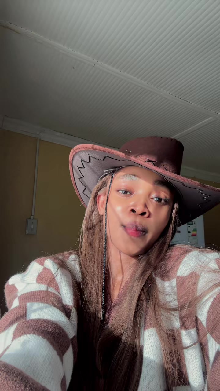 @@phindile_moloko