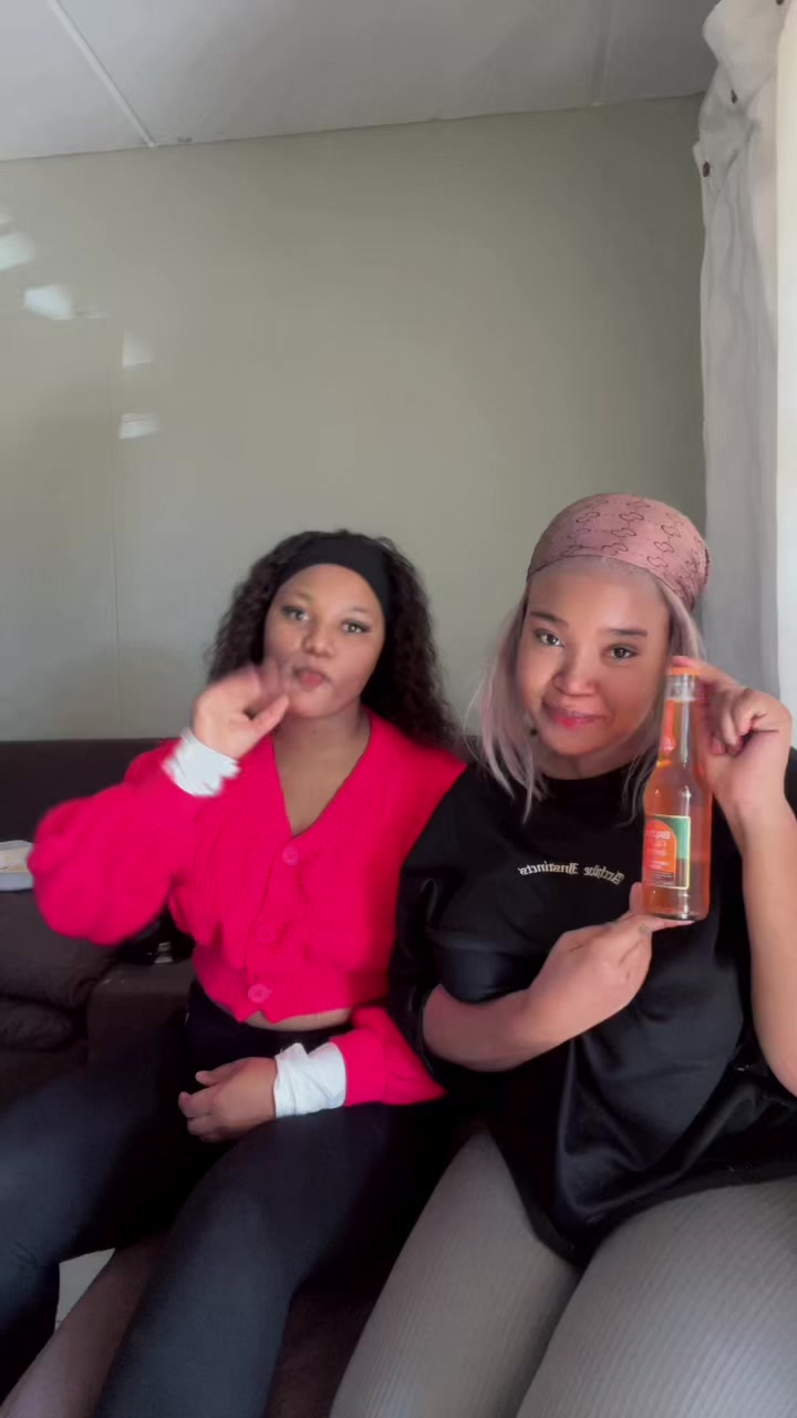 @Shantell 🇿🇦