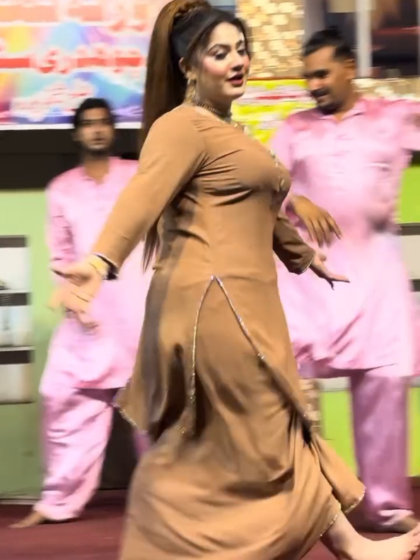 @Afreen Khan Fan