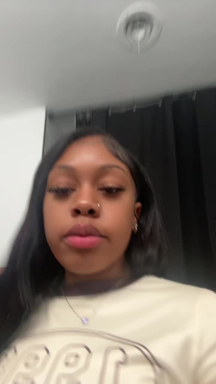 @_kemyraalexa_