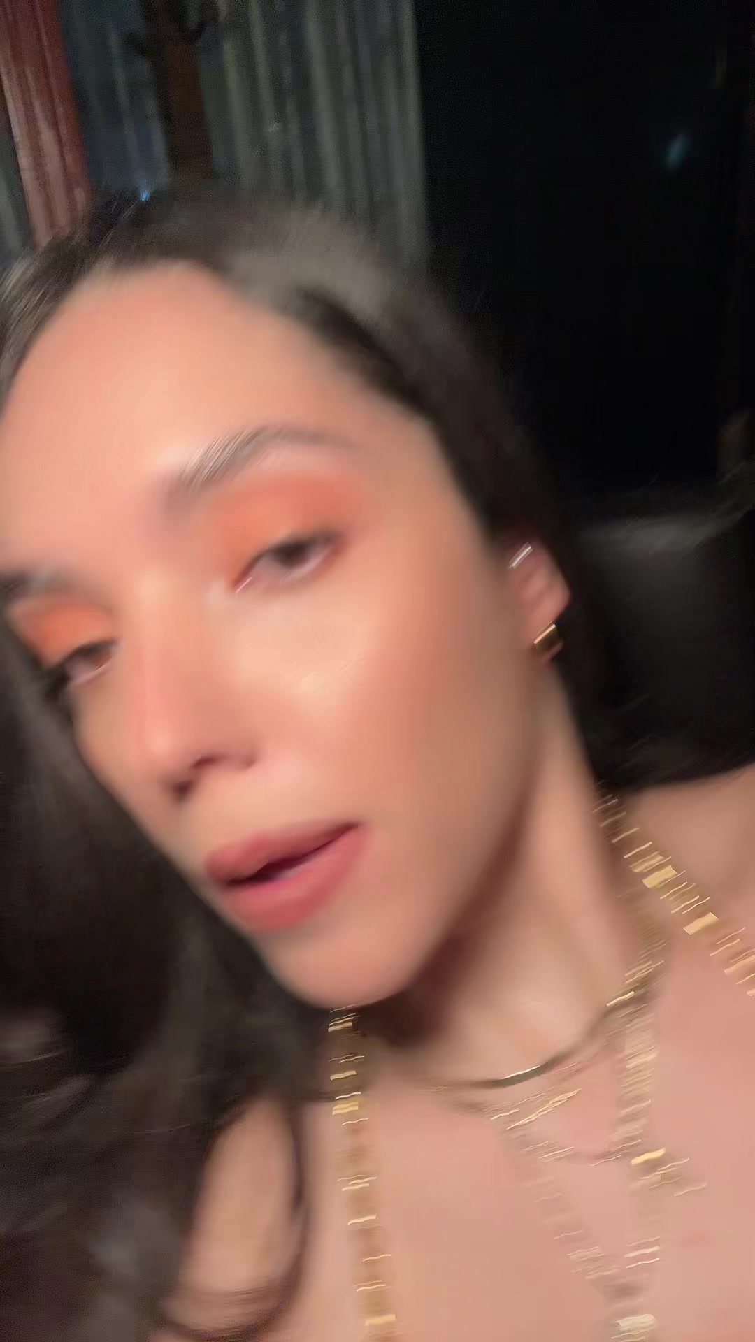 @Betygaxiola